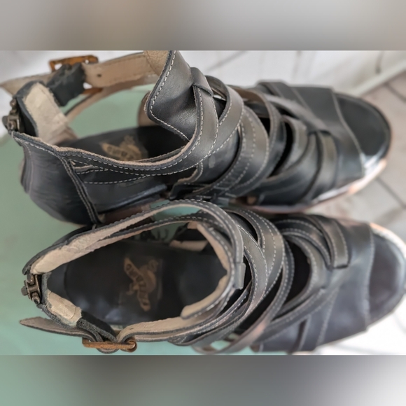 Freebird By Steven Claw Shoes - Picture 4 of 14